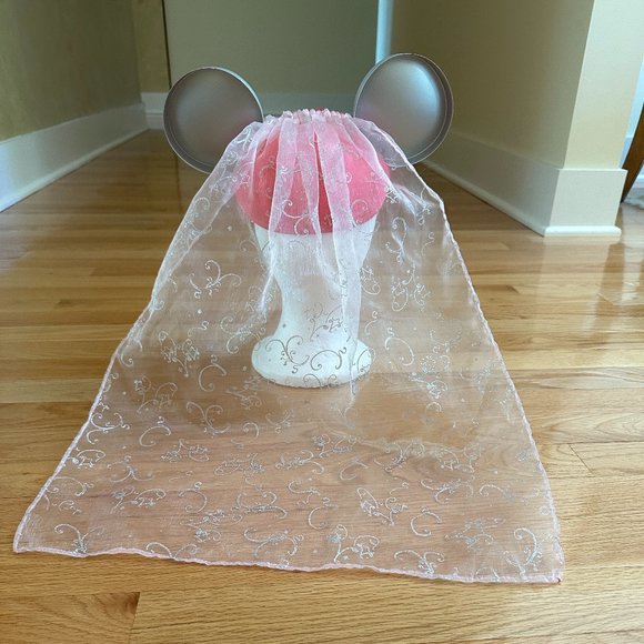 Disney Princess Minnie Mouse Ears with Tiara and Veil - Picture 7 of 15